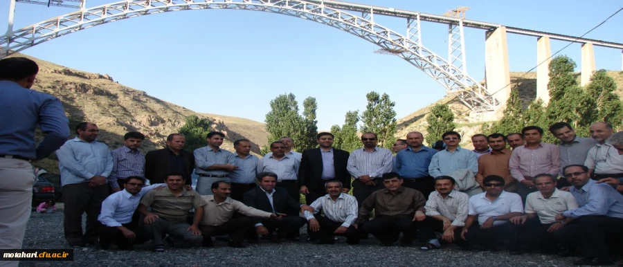 بازدید عاملین مالی از پل هوایی قطور شهرستان خوی