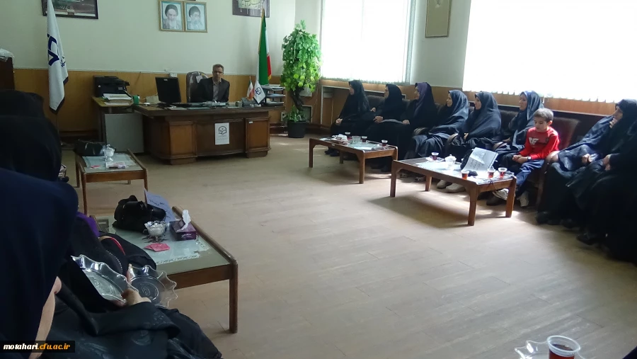 بازدید گروهی همکاران آموزشگاه های حکمت و کاظمی دراجرای  طرح تعالی مدیریت 2