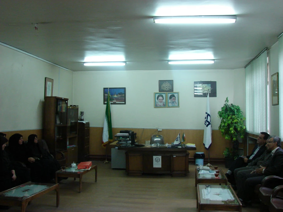 بازدید مدیر کل امور دانشجویی از مرکز 2