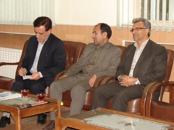 بازدید مدیر کل امور دانشجویی از مرکز 6