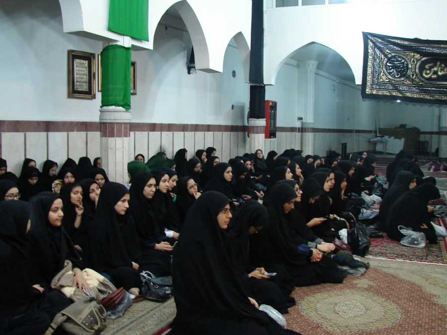 شرکت دانشجویان در مراسم عزاداری سرور و سالار شهیدان امام حسین (علیه السلام) 2