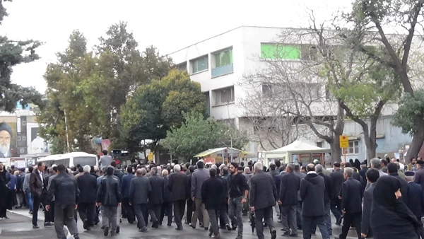 حضور دانشجویان وکارکنان مرکز در مراسم تشیع پیکر مهاجر الی الله حاج میثم کاظمی 2