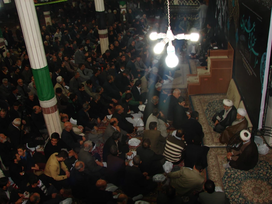 شرکت دانشجو معلمان در مراسم سخنرانی حجت الاسلام والمسلمین حاج آقای انصاریان 2