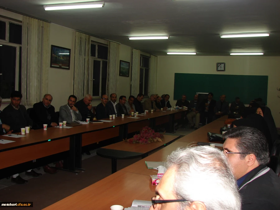 برگزاری جلسه شورای آموزشی اساتید 3