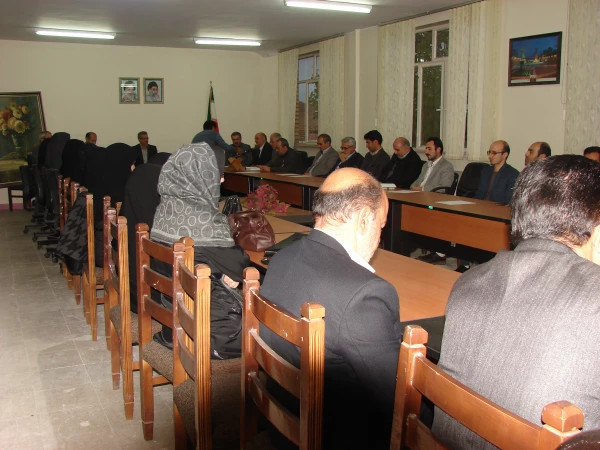 برگزاری جلسه شورای آموزشی اساتید 5