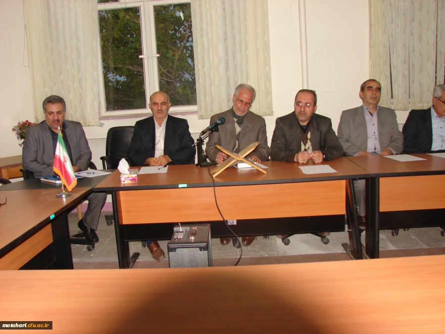 برگزاری جلسه شورای آموزشی اساتید 7