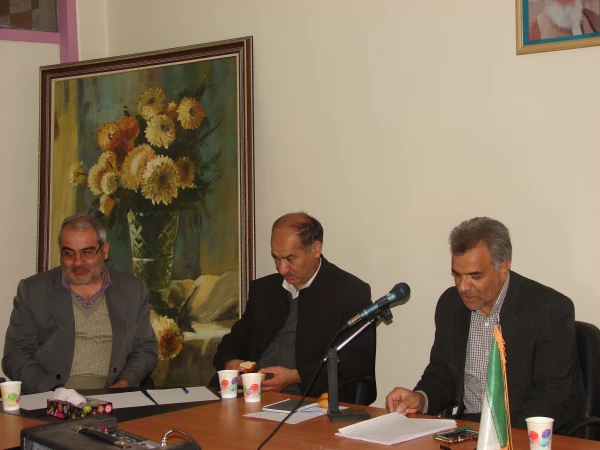 برگزاری جلسه شورای آموزشی اساتید 10