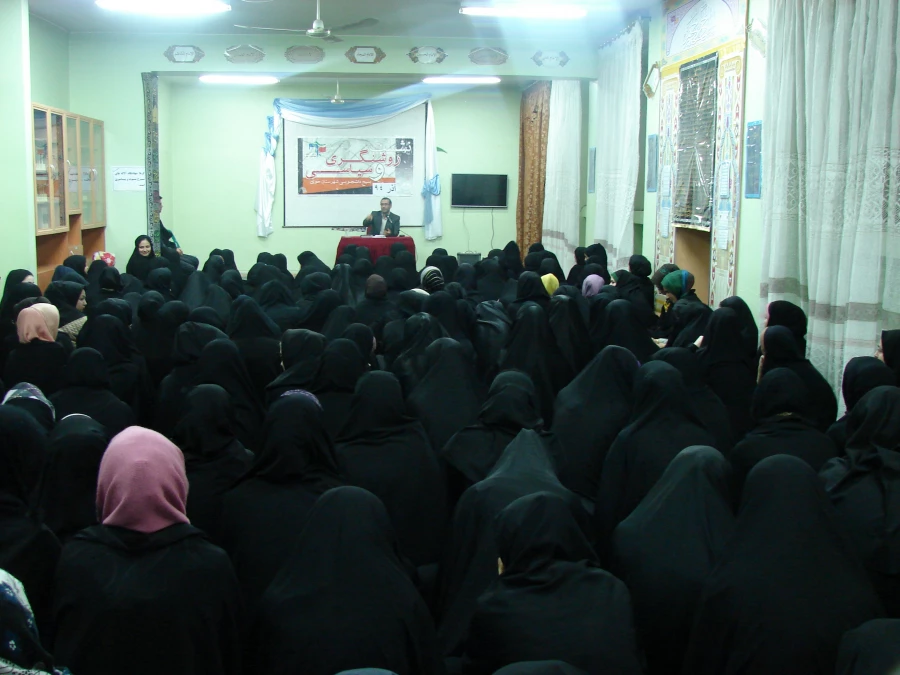 برگزاری نشست بصیرتی – سیاسی با حضور جناب سرهنگ رضایی 6