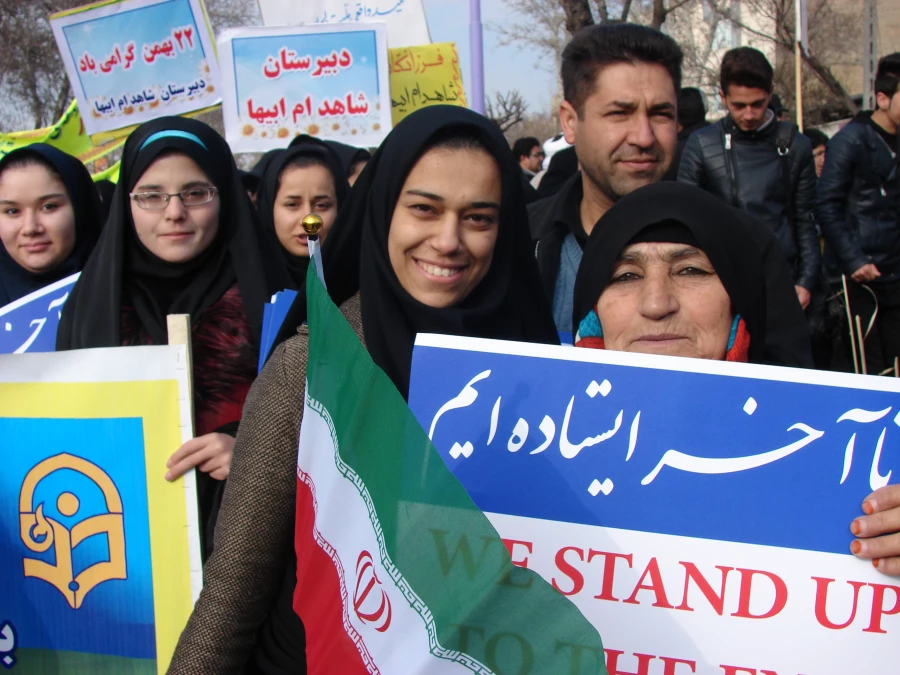 حضور فعال و گسترده در راهپیمایی یوم الله 22 بهمن  5