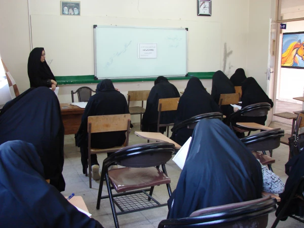 برگزاری آزمونهای مسابقات جشنواره قرآن و عترت در بخش کتبی  5