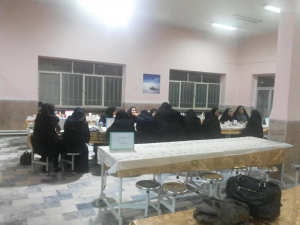 برگزاری مراسم گرامیداشت هفته آموزش  و روز معلم 4