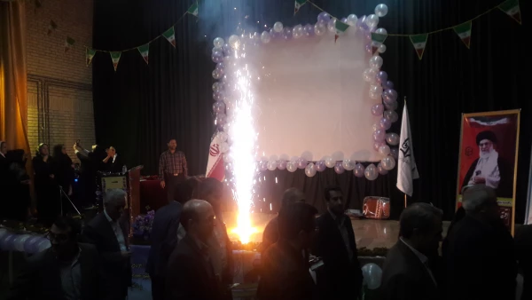 برگزاری مراسم گرامیداشت هفته آموزش  و روز معلم 11