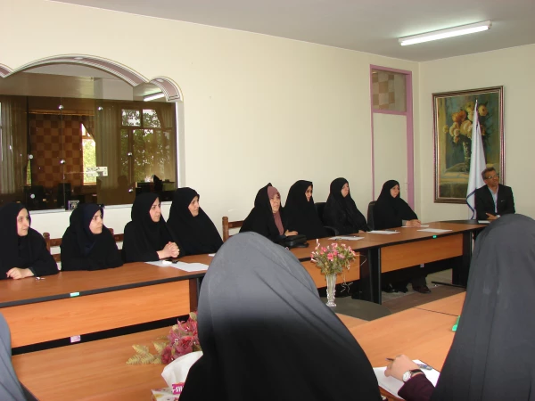 بازدید جناب آقای دکتر آیت کریمی و جناب آقای شهرانی از مرکزآموزش عالی شهید مطهری خوی 4