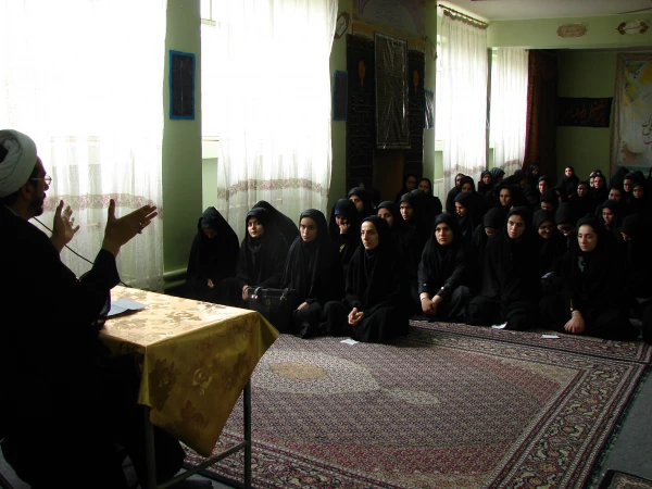 برگزاری جلسه سخنرانی و پرسش و پاسخ با موضوع نماز 4