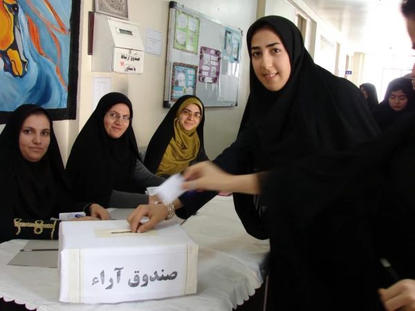 برگزاری انتخابات شورای صنفی – رفاهی دانشجویان در مرکز 6