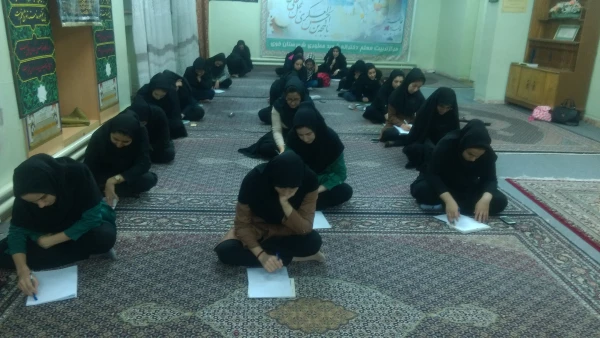 برگزاری دوره ی مقدماتی هلال احمر و کمک های اولیه به همت کانون هلال احمر دانشجویان مرکز 4