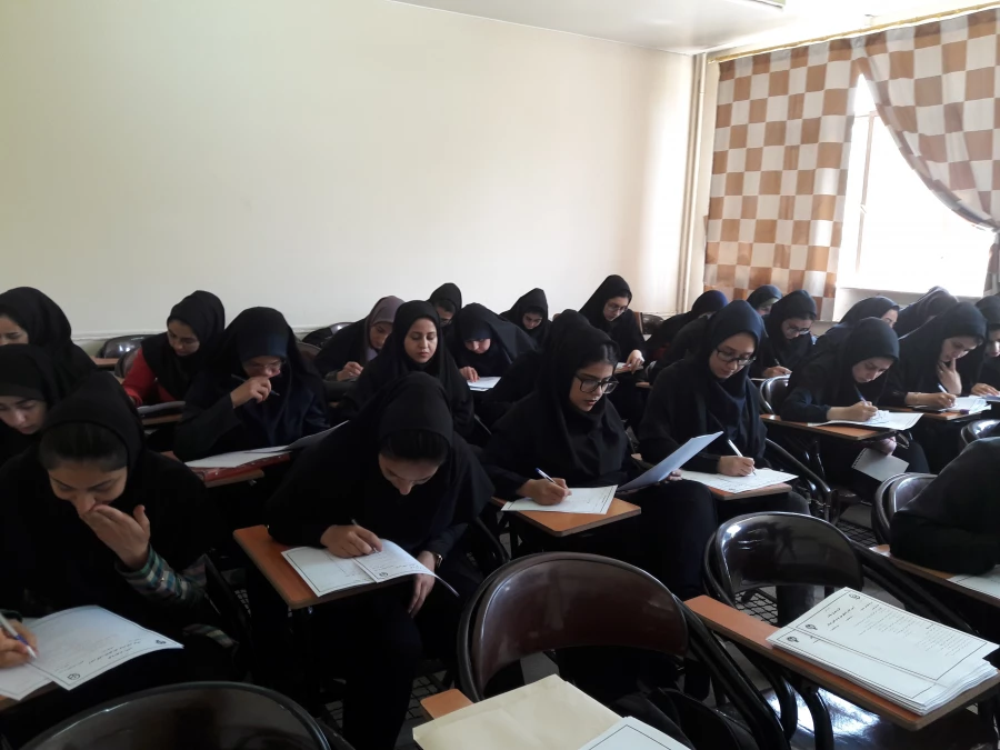 برگزاری کارگاه آموزشی «راهنمای خود مراقبتی جوانان» طرح سفیران سلامت  3