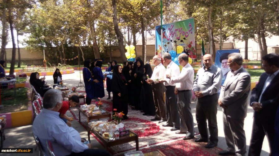 دومین آیین جشن دانش آموختگی ویژه دانشجومعلمان ورودی 92  4