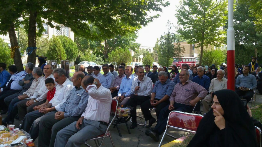 دومین آیین جشن دانش آموختگی ویژه دانشجومعلمان ورودی 92 6