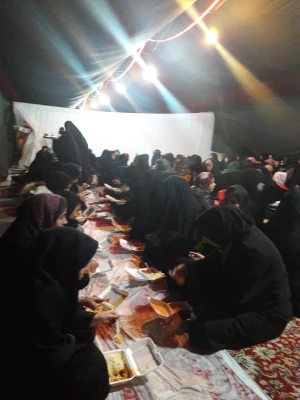 حضور دانشجویان مرکز در مراسم سوگواری بانوی دو عالم حضرت فاطمه زهرا(س) در گلزار شهدای شهرستان خوی 2