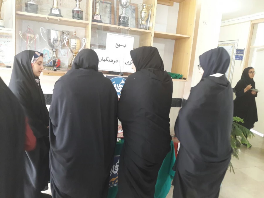 برگزاری سه شنبه های  مهدوی در مرکز شهید مطهری خوی با همت بسیج دانشجویی مرکز 4