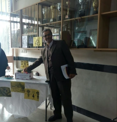 دستان مهربانی : کمپین دانشجویی حمایت از کودکان بی سرپرست 2