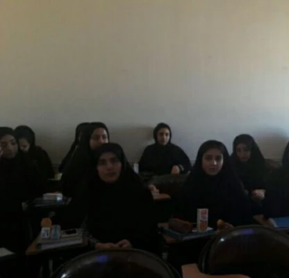 برگزاری دوره آموزش معارف قرآن ، نماز و مهدویت (طرح معراج) در مرکز شهید مطهری خوی 5