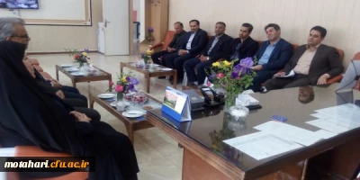 معاون آموزش و تحصیلات تکمیلی دانشگاه فرهنگیان و سرپرست محترم امور پردیس های استان آذربایجان غربی دکتر محمودلو و هیئت همراه در خوی

دکتر روشندل که به منظور بازدید از دانشگاه فرهنگیان مرکز شهید مطهری به خوی عزیمت کرده بود. در جمع اساتید و کارکنان این مرکز گفت: آینده جامعه ازآن مدارس و نقش بی بدیل معلم در مدرسه و دانشگاه فرهنگیان به عنوان خاستگاه معلم، سه عنصر مهم نظام تعلیم و تربیت هستند