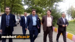 معاون آموزش و تحصیلات تکمیلی دانشگاه فرهنگیان و سرپرست محترم امور پردیس های استان آذربایجان غربی دکتر محمودلو و هیئت همراه در خوی

دکتر روشندل که به منظور بازدید از دانشگاه فرهنگیان مرکز شهید مطهری به خوی عزیمت کرده بود. در جمع اساتید و کارکنان این مرکز