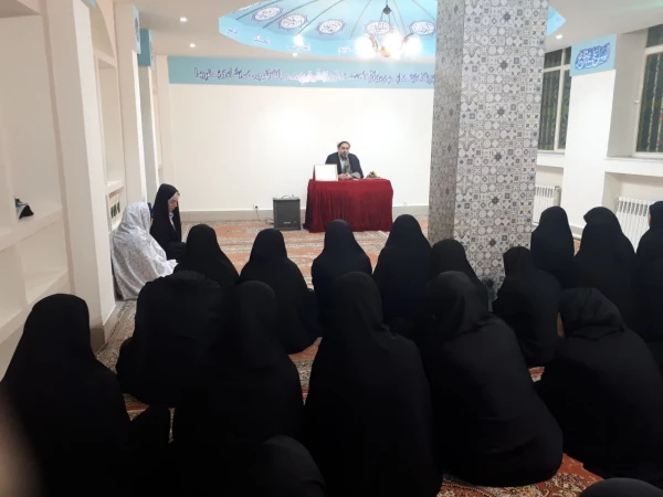 برگزاری مراسم سخنرانی و مرثیه سرایی به مناسبت وفات حضرت معصومه (س)  2