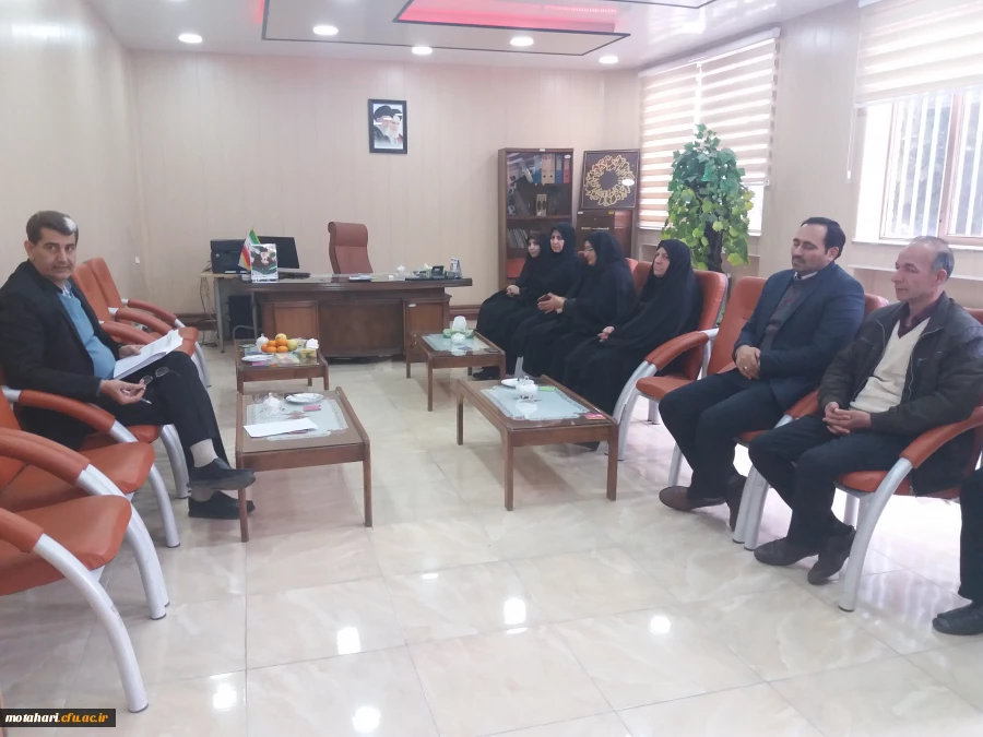 گزارش تصویری از بازدید جناب آقای دکتر احمدی رئیس حوزه نظارت و ارزیابی سازمان مرکزی دانشگاه فرهنگیان از قسمت های مختلف مرکز آموزش عالی شهید مطهری خوی 8