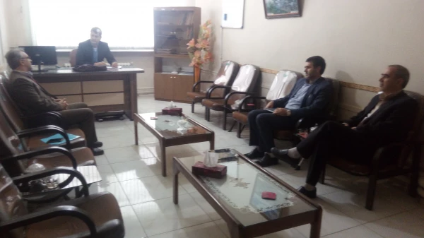 گزارش تصویری از بازدید جناب آقای دکتر احمدی رئیس حوزه نظارت و ارزیابی سازمان مرکزی دانشگاه فرهنگیان از قسمت های مختلف مرکز آموزش عالی شهید مطهری خوی 12