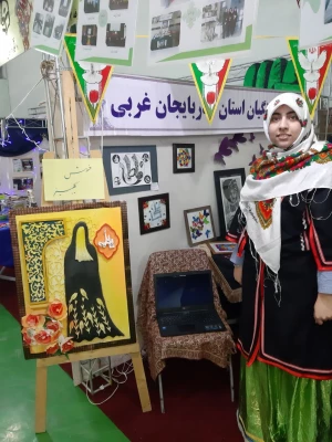 گزارش تصویری از غرفه فرهنگی و حضور دانشجومعلمان پردیس علامه طباطبایی ارومیه در جشنواره رویش در مشهد مقدس 5