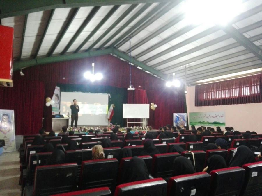 گزارش تصویری از دوره  خط امام دانشگاهی بسیج دانشجویی 24لغایت 26 بهمن ماه پردیس شهید رجایی ارومیه 3