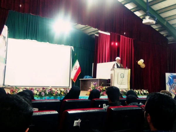 گزارش تصویری از دوره  خط امام دانشگاهی بسیج دانشجویی 24لغایت 26 بهمن ماه پردیس شهید رجایی ارومیه 6