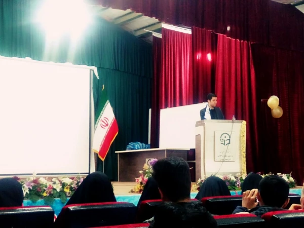 گزارش تصویری از دوره  خط امام دانشگاهی بسیج دانشجویی 24لغایت 26 بهمن ماه پردیس شهید رجایی ارومیه 8