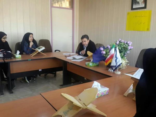 اولین جلسه حفظ جزء سی ام قرآن مجید به همت کانون قرآن و عترت مرکز شهید مطهری خوی برگزارشد  2