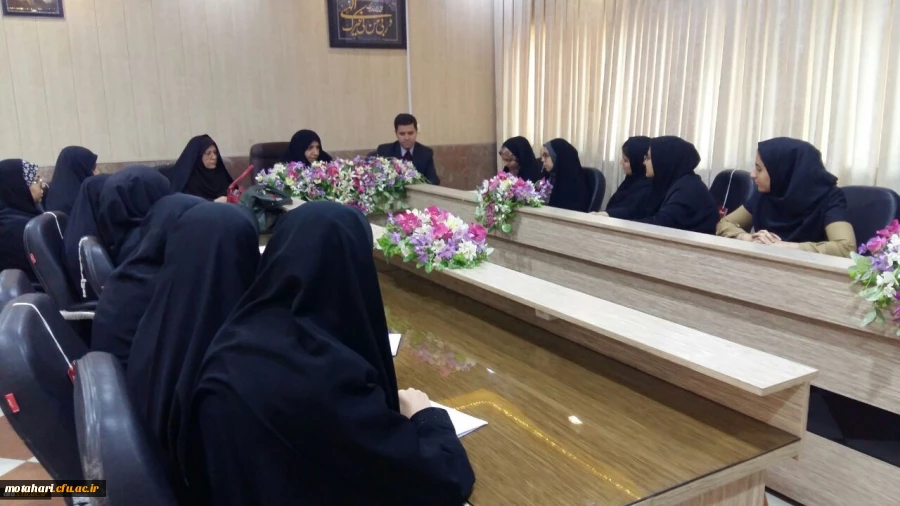 گزارش تصویری از بازدید خانم دکتر قاسمی ناظر حوزه فرهنگی سازمان مرکزی دانشگاه فرهنگیان از عملکرد فرهنگی پردیس و مرکز آموزش عالی شهید مطهری خوی  2