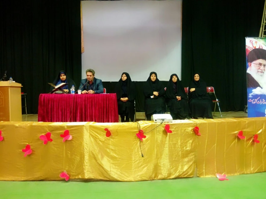 نشست دانشجویان با حضور مدیریت امور پردیسهای استان و سرپرست پردیس علامه طباطبایی ارومیه  3