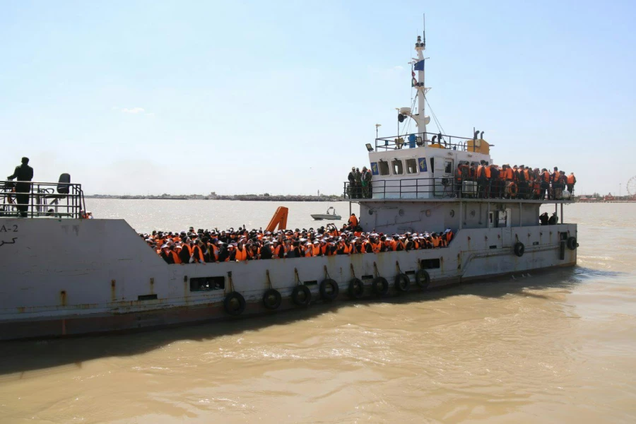 گزارش تصویری اردوی راهیان نور  دانشجو معلمان دانشگاه فرهنگیان استان 2
