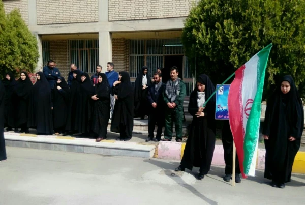 گزارش تصویری تجمع دانشجومعلمان، اساتید وکارکنان مرکز آموزش عالی شهید مطهری خوی در اعتراض به  اقدام نابخردانه و وقیحانه آمریکا علیه سپاه پاسداران انقلاب اسلامی  3