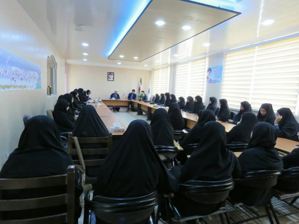 برگزاری دوره آموزشی «تبیین بیانیه گام دوم انقلاب»  12