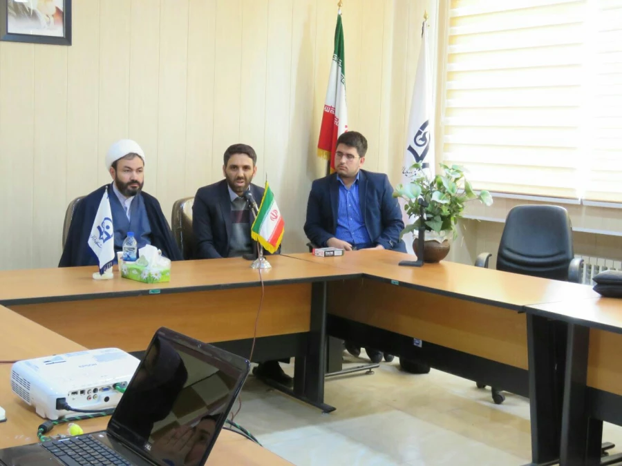 برگزاری دوره آموزشی «تبیین بیانیه گام دوم انقلاب»  14