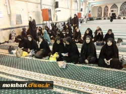 گزارش تصویری از حضور دانشجویان مرکز در مراسم معنوی اولین شب از لیالی قدردر مصلای امام خمینی(ره) شهرستان خوی 2