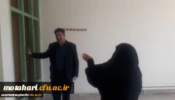 دکتر علی محمودلو رئیس دانشگاه فرهنگیان استان آذربایجان غربی به صورت سرزده در واحدهای آموزشی شهید مطهری خوی و حضرت امام خمینی (ره) سلماس حضور یافت و ضمن بازدید از بخش های مختلف با روسای آن مراکز گفتگو کرد 2