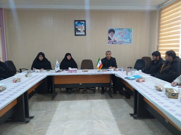 برگزاری جلسه تعامل با اساتید 2