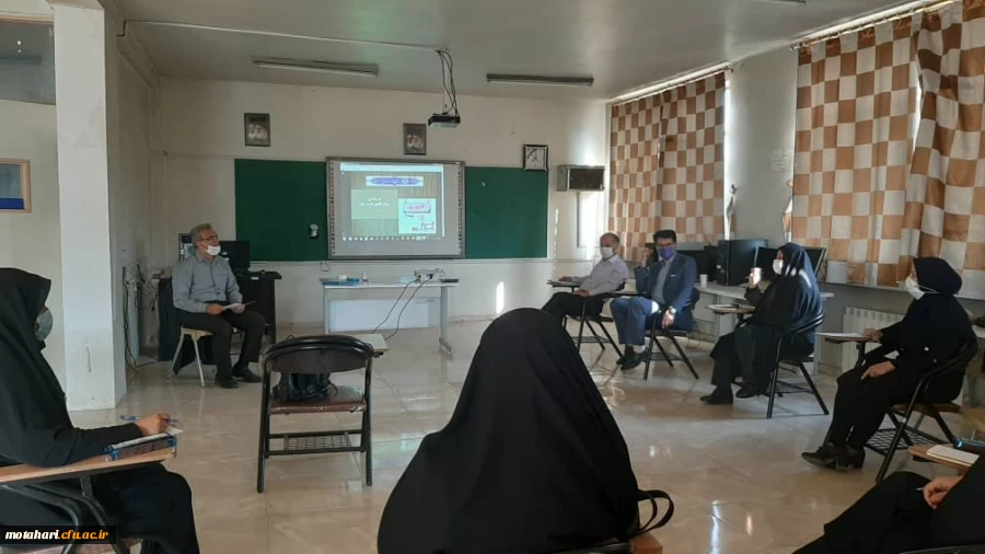 برگزاری دوره کارورزی 1 با اجرای دکتر قهرمان مددلو مدرس مرجع کارورزی مرکز آموزش عالی شهید مطهری خوی  2