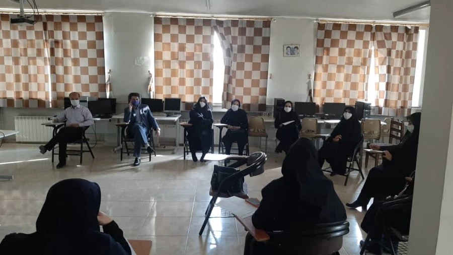 برگزاری دوره کارورزی 1 با اجرای دکتر قهرمان مددلو مدرس مرجع کارورزی مرکز آموزش عالی شهید مطهری خوی  3